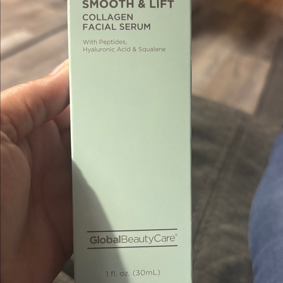 Smooth & Lift Collagen Eye Cream - White - Picture 2 of 4